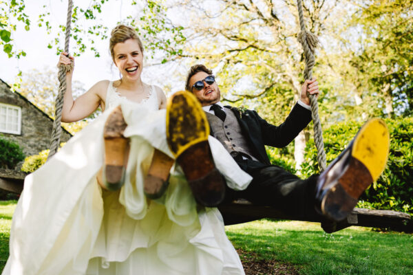 wedding-couple-on-swing
